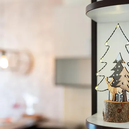 Enna - New And Cosy With Private Parking Apartman Novi Sad