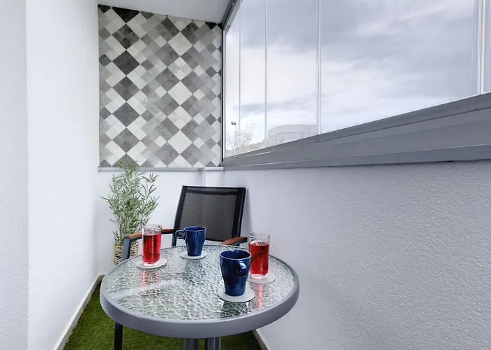 Apartamento Enna - New And Cosy With Private Parking